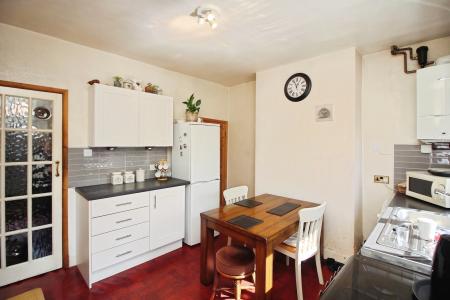 2 bedroom Terraced House for sale in Brook Street, Thurmaston, LE4