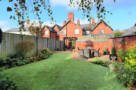 2 bedroom Terraced House for sale in Brookside, Rearsby, LE7