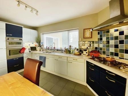 4 bedroom Detached house for sale in Broome Lane, East Goscote, LE7