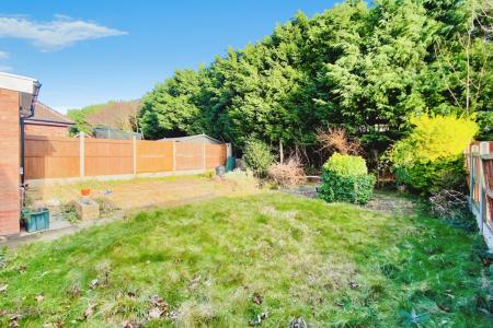 3 bedroom Bungalow for sale in Campbell Avenue, Thurmaston, LE4