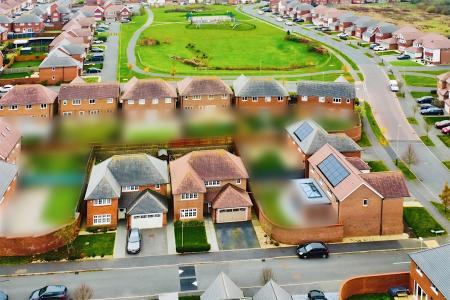 4 bedroom Detached house for sale in Carnaby Close, Hamilton, Leicester, LE5