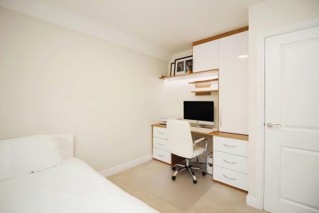 4 bedroom Detached house for sale in Carnaby Close, Hamilton, Leicester, LE5