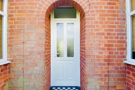 2 bedroom Semi-detached bungalow for sale in Central Avenue, Syston, LE7