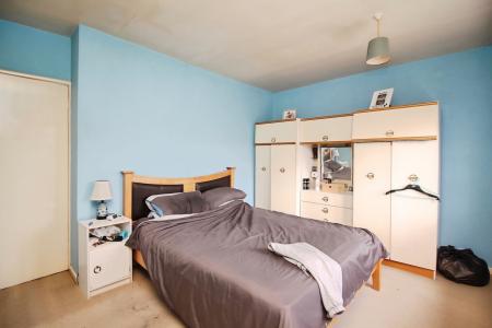 4 bedroom Semi-detached house for sale in Central Avenue, Syston, LE7