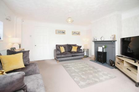 3 bedroom Semi-detached house for sale in Church Hill Road, Thurmaston, LE4