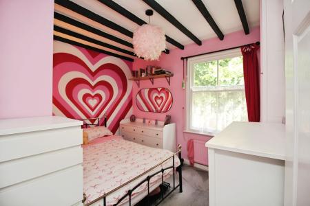 3 bedroom Semi-detached house for sale in Characterful Semi Detached Home on Church Lane, Thurmaston