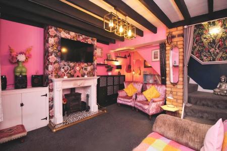 3 bedroom Semi-detached house for sale in Characterful Semi Detached Home on Church Lane, Thurmaston