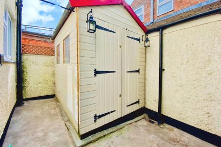 3 bedroom Semi-detached house for sale in Characterful Semi Detached Home on Church Lane, Thurmaston