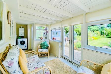 2 bedroom Semi-detached bungalow for sale in Church Street, Thurmaston, LE4