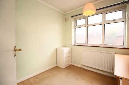 3 bedroom Semi-detached bungalow for sale in Colby Drive, Thurmaston, LE4