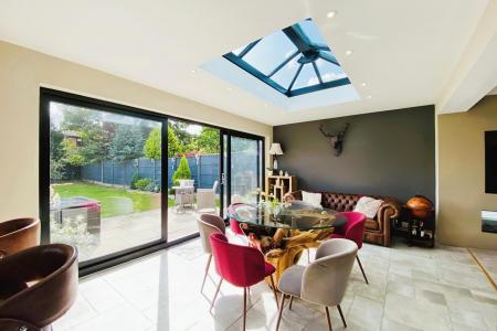 5 bedroom Detached bungalow for sale in Colby Drive, Thurmaston, LE4