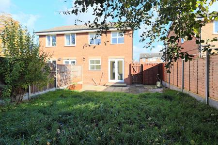 3 bedroom Semi-detached house for sale in Coleford Road, Off Barkbythorpe Road, LE4