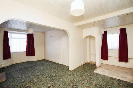 3 bedroom Semi-detached house for sale in Colindale Avenue, Birstall, LE4