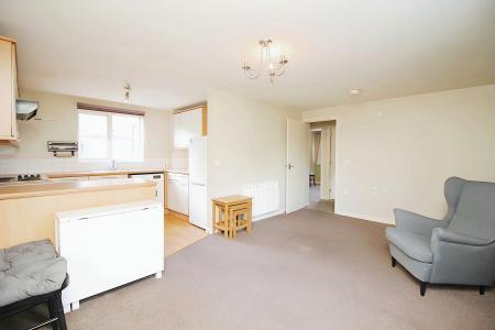 2 bedroom Flat for sale in Cookson Road, Leicester, LE4