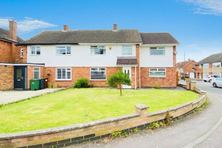 4 bedroom Semi-detached house for sale in Coplow Crescent, Syston, LE7