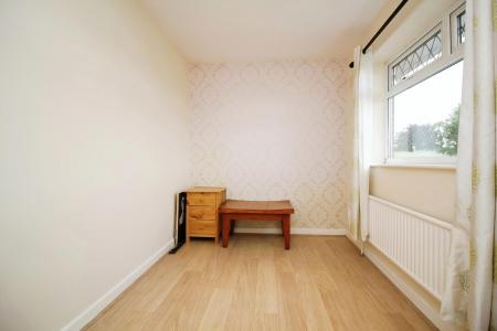 4 bedroom Semi-detached house for sale in Coplow Crescent, Syston, LE7