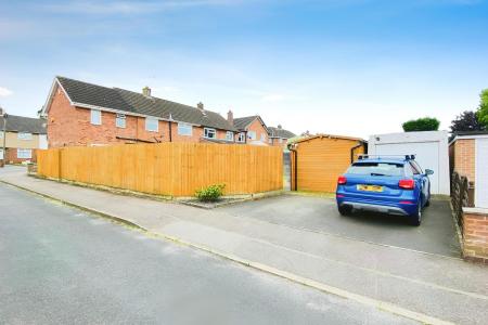 4 bedroom Semi-detached house for sale in Coplow Crescent, Syston, LE7