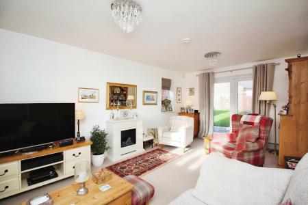 4 bedroom Detached house for sale in Cordelia Drive, Birstall, LE4