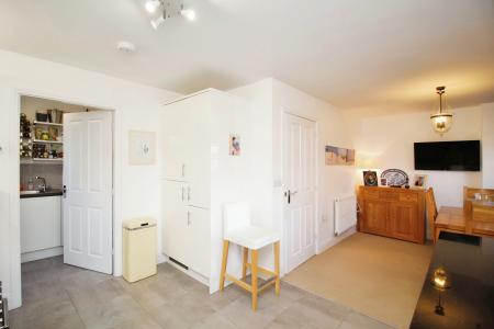 4 bedroom Detached house for sale in Cordelia Drive, Birstall, LE4