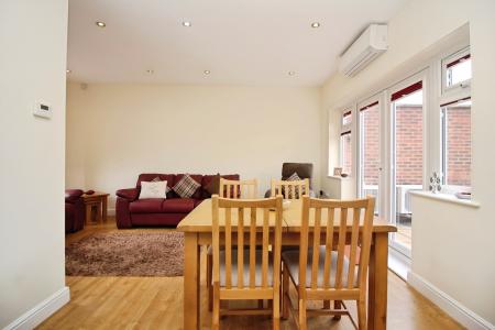 3 bedroom Detached house for sale in Courtyard Close, Syston, LE7