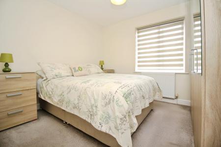 3 bedroom Detached house for sale in Courtyard Close, Syston, LE7