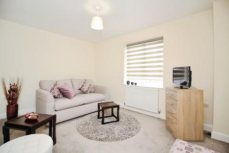 3 bedroom Detached house for sale in Courtyard Close, Syston, LE7