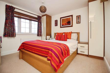 4 bedroom Detached house for sale in Dent Drive, Thurmaston, LE4