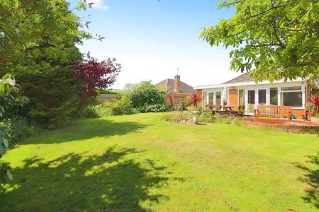 3 bedroom Detached bungalow for sale in Eastfield Road, Thurmaston, LE4