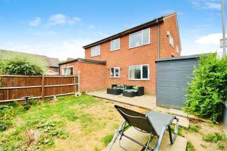 1 bedroom Terraced House for sale in Eastfield Road, Thurmaston, LE4