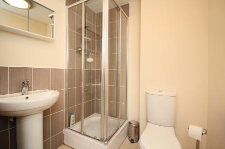 4 bedroom Town house for sale in Empingham Drive, Syston, LE7