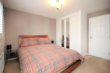 4 bedroom Town house for sale in Empingham Drive, Syston, LE7