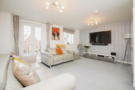 4 bedroom Town house for sale in Empingham Drive, Syston, LE7