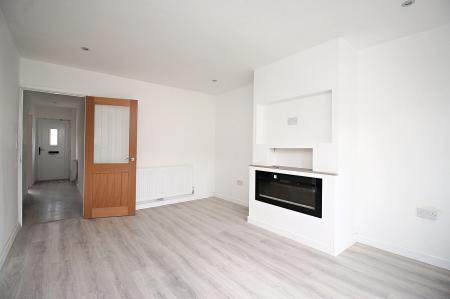 3 bedroom Town house for sale in Fairfax Road, Leicester, LE4