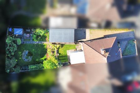 3 bedroom Semi-detached house for sale in Fieldgate Crescent, Birstall, LE4