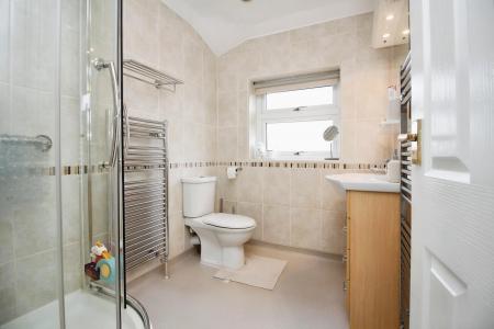 3 bedroom Semi-detached house for sale in Fieldgate Crescent, Birstall, LE4