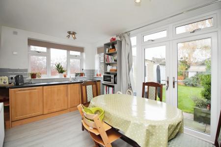 3 bedroom Semi-detached house for sale in Fieldgate Crescent, Birstall, LE4