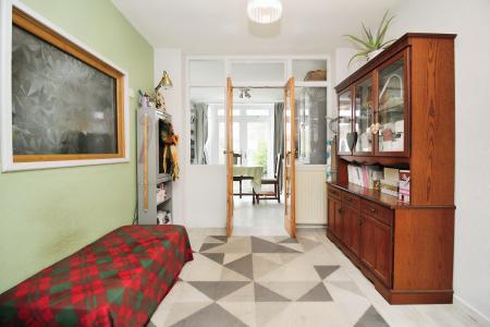 3 bedroom Semi-detached house for sale in Fieldgate Crescent, Birstall, LE4