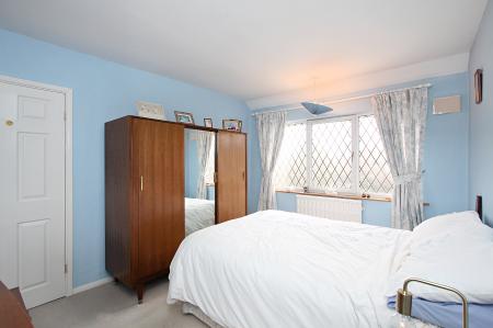 3 bedroom Semi-detached house for sale in Fielding Road, Birstall, LE4