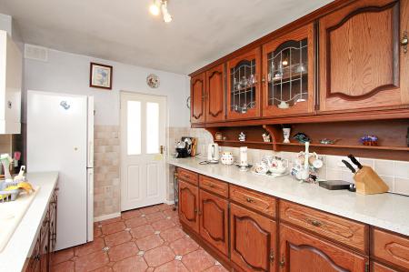 3 bedroom Semi-detached house for sale in Fielding Road, Birstall, LE4