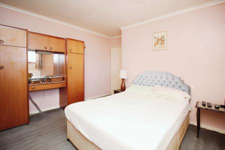 3 bedroom Semi-detached house for sale in Fletchers Way, East Goscote, LE7