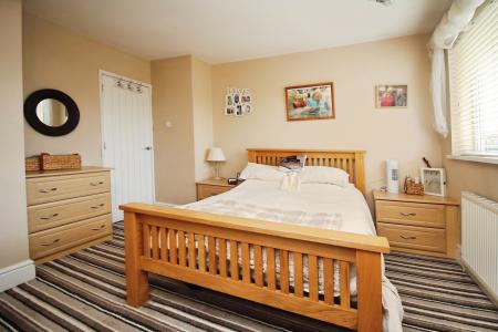 4 bedroom Detached house for sale in Fletchers Way, East Goscote, LE7