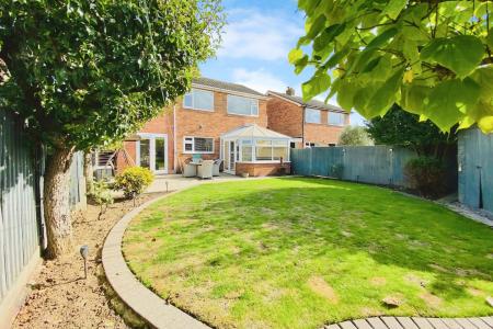 4 bedroom Detached house for sale in Fletchers Way, East Goscote, LE7