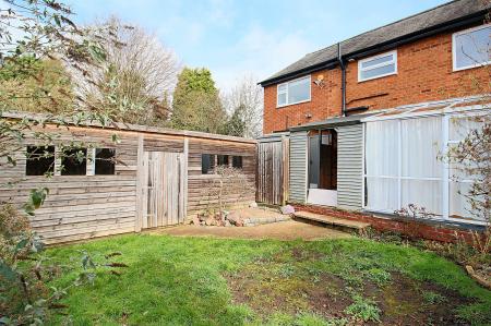 4 bedroom Semi-detached house for sale in Forest Avenue, Thurmaston, LE4