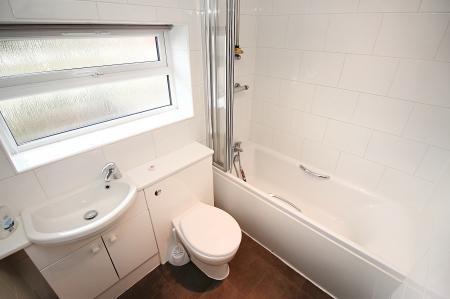 4 bedroom Semi-detached house for sale in Forest Avenue, Thurmaston, LE4