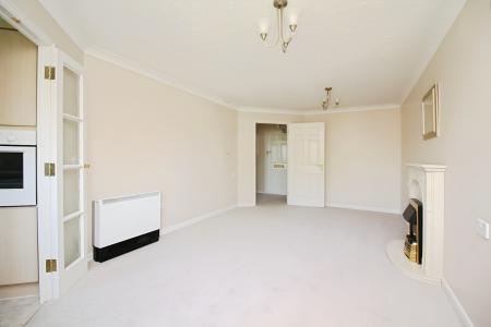 1 bedroom Flat for sale in Forge Court, Syston, LE7