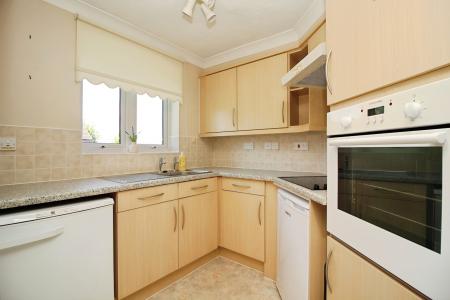 1 bedroom Flat for sale in Forge Court, Syston, LE7