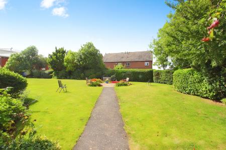 1 bedroom Flat for sale in Forge Court, Syston, LE7