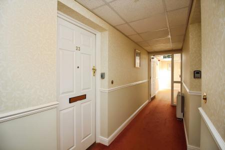 1 bedroom Flat for sale in Forge Court, Syston, LE7