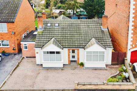 2 bedroom Detached bungalow for sale in Fosse Way, Syston, LE7