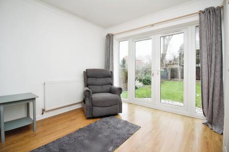 2 bedroom Detached bungalow for sale in Fosse Way, Syston, LE7